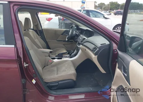 2015 Honda Accord Lx z USA, uszkodzony, nr VIN 1HGCR2F38FA155352